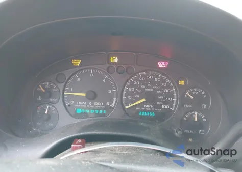 2000 Chevrolet Blazer Lt from USA, damaged, VIN 1GNDT13W9YK145110